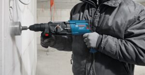 Bosch GBH 2-28 DV Rotary Hammer action